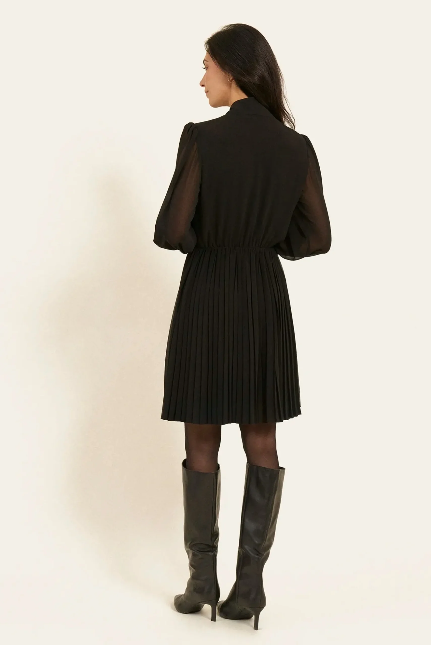 Robe Inesi