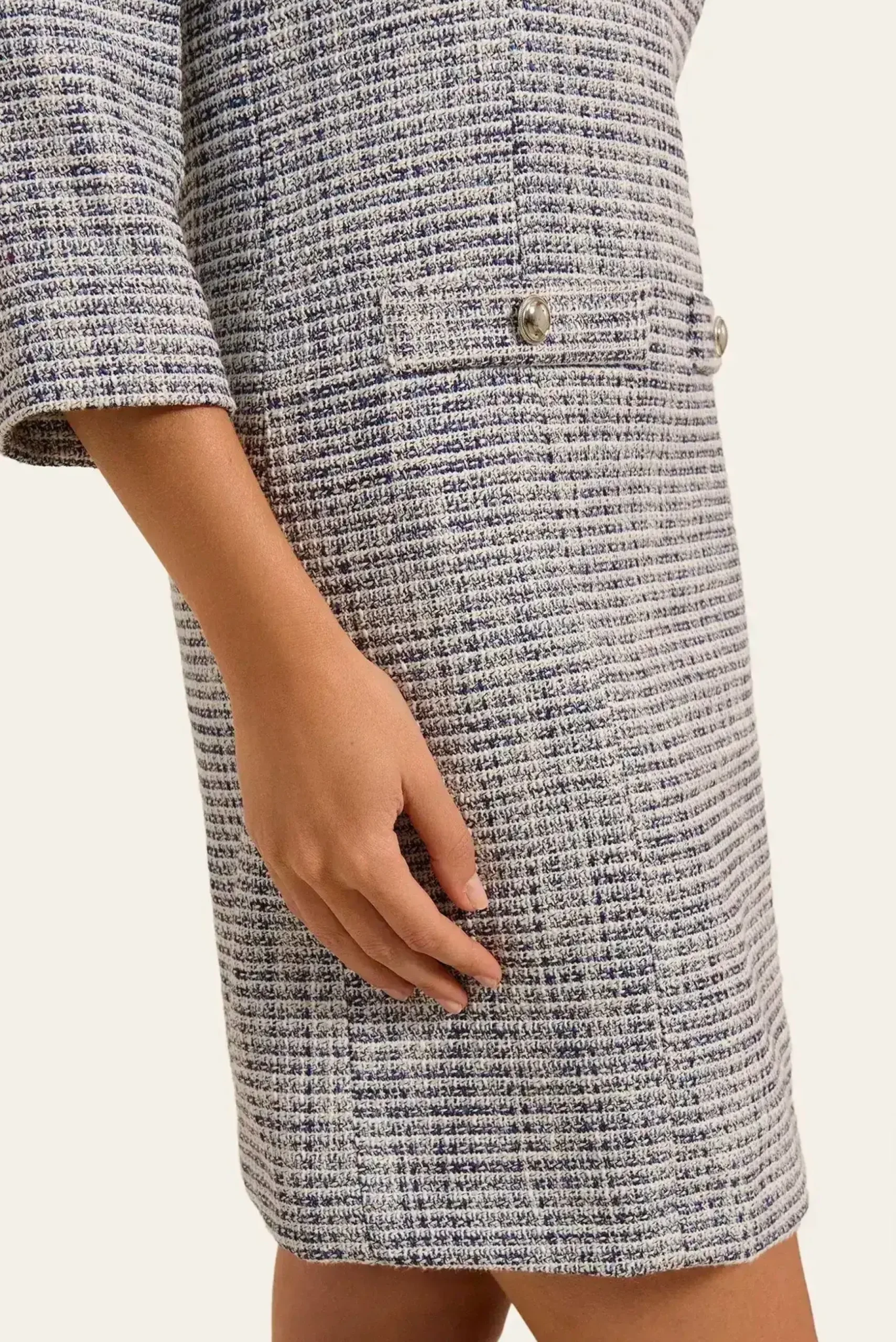 Robe Tia